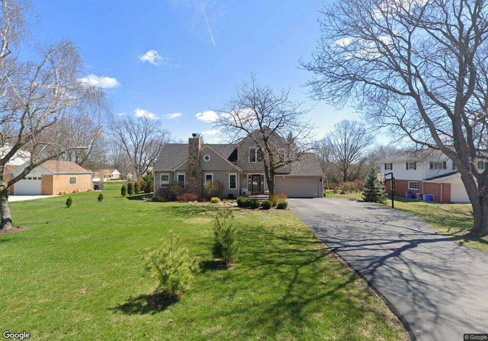 1500 Fairhaven Blvd, Elm Grove, WI 53122 - photo 1