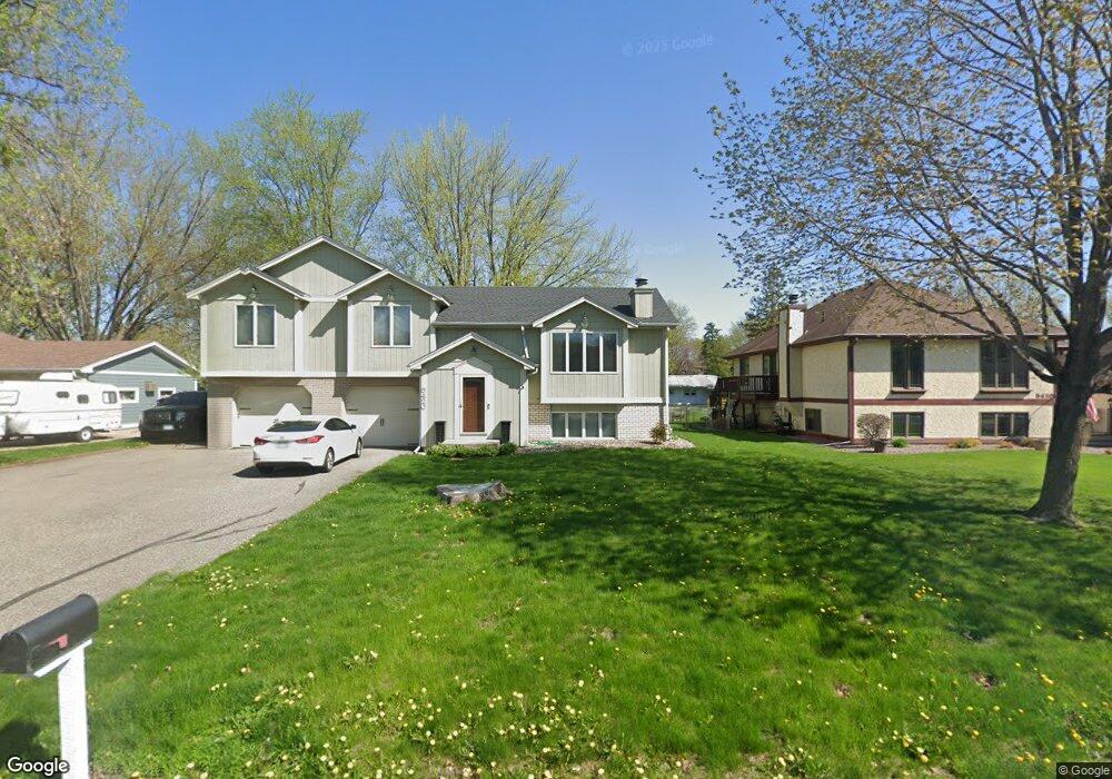 5420 Clayton Dr, Maple Plain, MN 55359 - photo 1