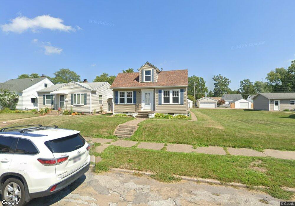 2017 45th St, Rock Island, IL 61201 - photo 1