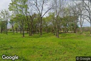 607 4th St N, Columbus, MS 39701