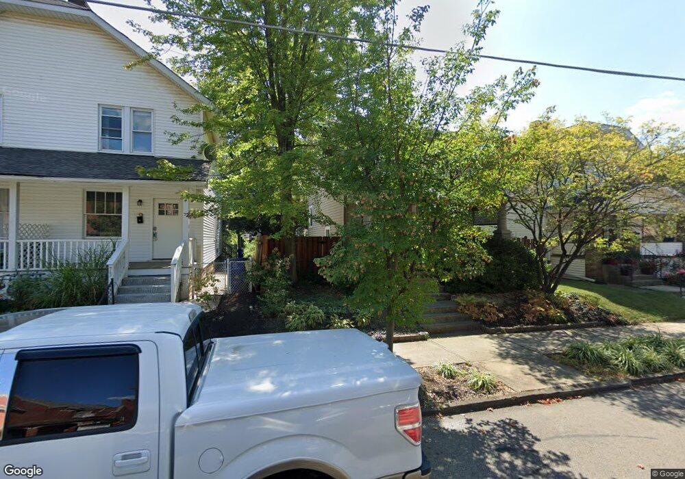 69 E Markison Ave, Columbus, OH 43207 - photo 1