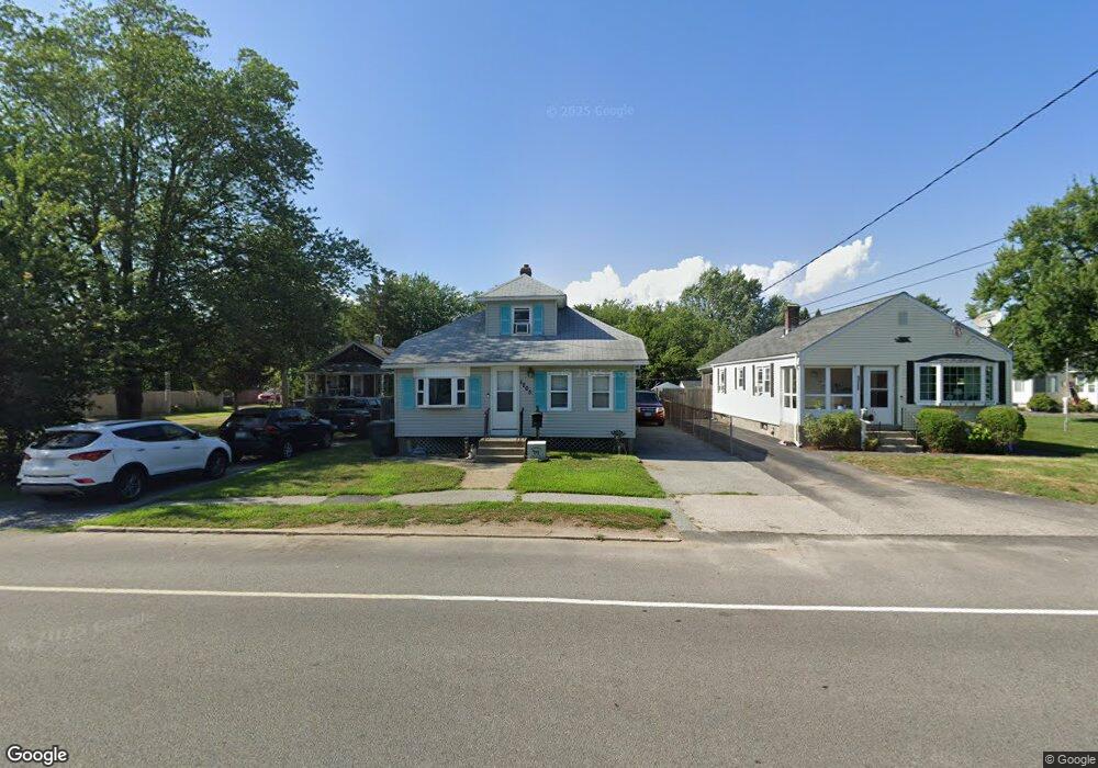 1205 Narragansett Pkwy, Warwick, RI 02888 - photo 1