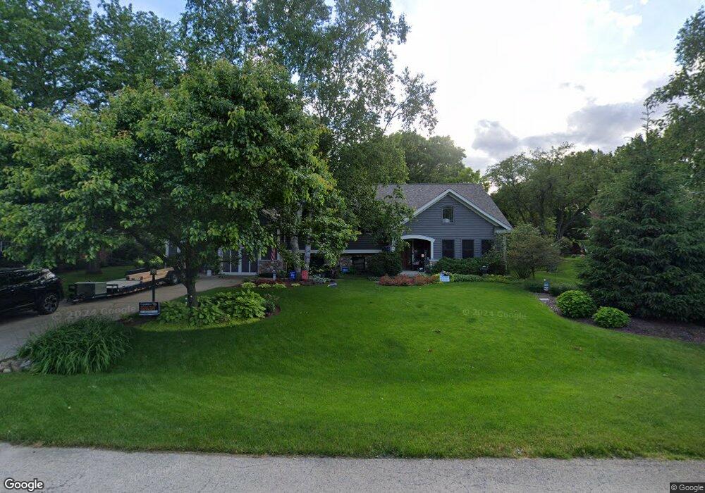 11s Mcgrath Ln, Naperville, IL 60564 - photo 1