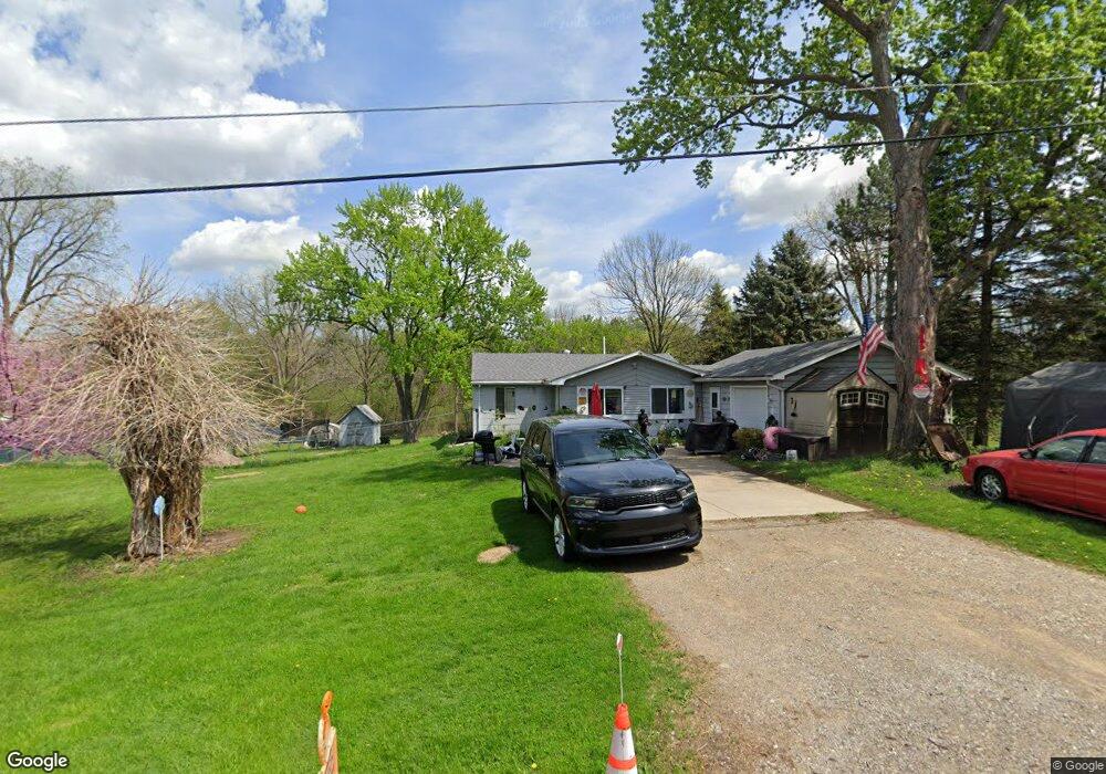 1441 Maxwell St, Flint, MI 48532 - photo 1