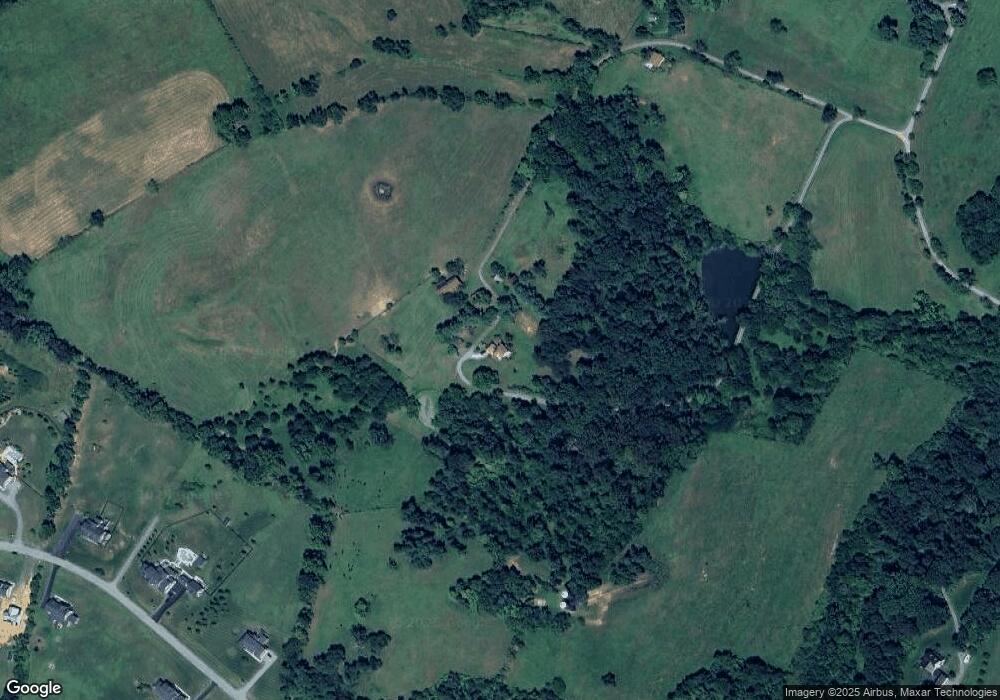 18307 Lickey Mill Rd, Purcellville, VA 20132 - photo 1