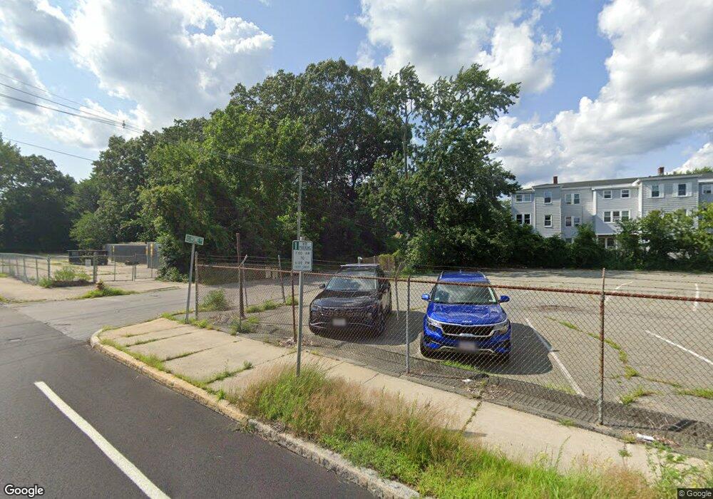 8 Howe St, Hudson, MA 01749 - photo 1