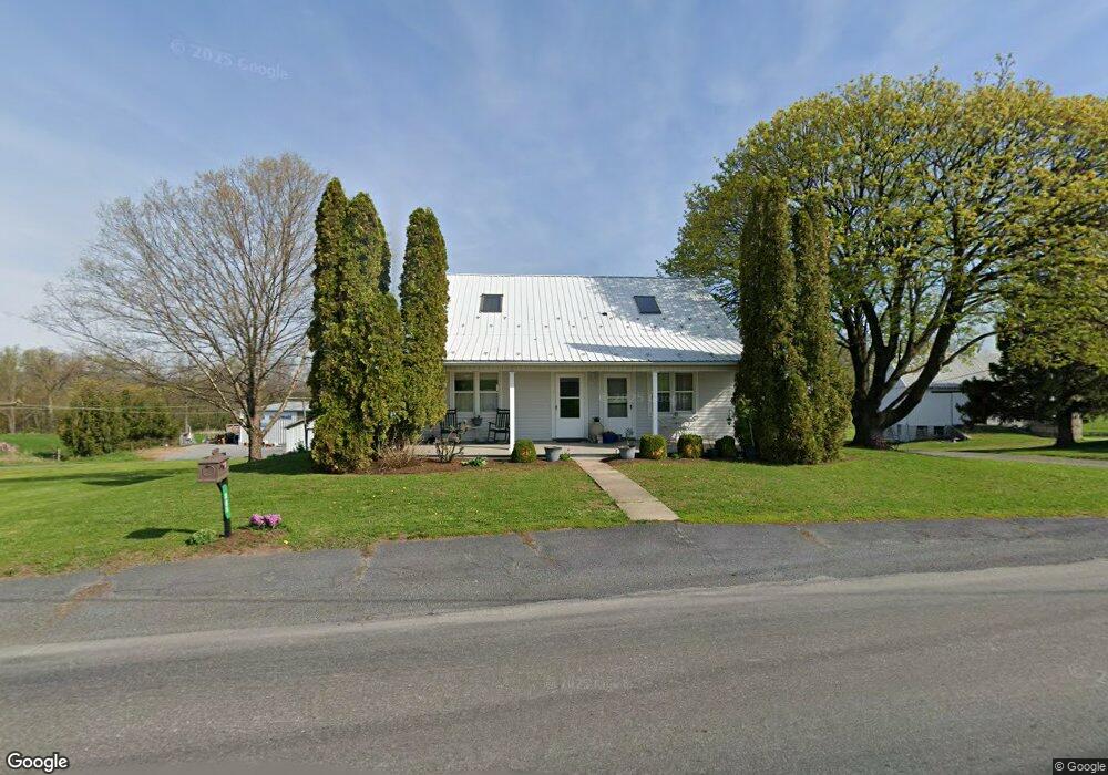 885 Centerville Rd, Ephrata, PA 17522 - photo 1