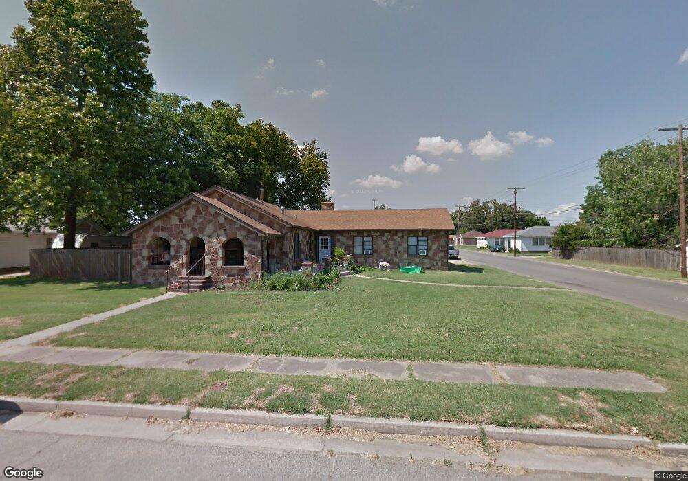 1046 E 4th St, Cushing, OK 74023 - photo 1