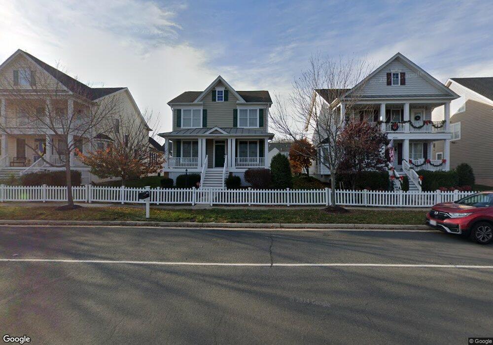 25289 Riding Center Dr, Chantilly, VA 20152 - photo 1