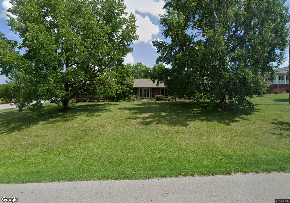 873 Beaumont Ave, Harrodsburg, KY 40330 - photo 1