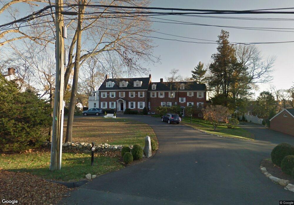 24 Saint John's Place unit 9, New Canaan, CT 06840 - photo 1