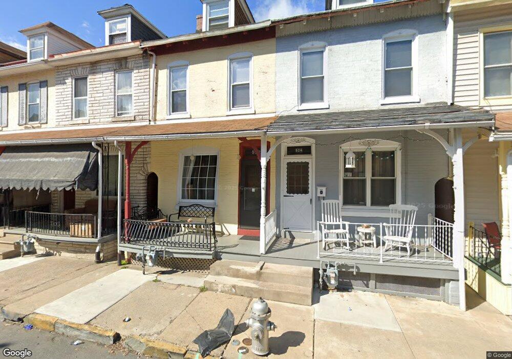 922 Locust St, Reading, PA 19604 - photo 1