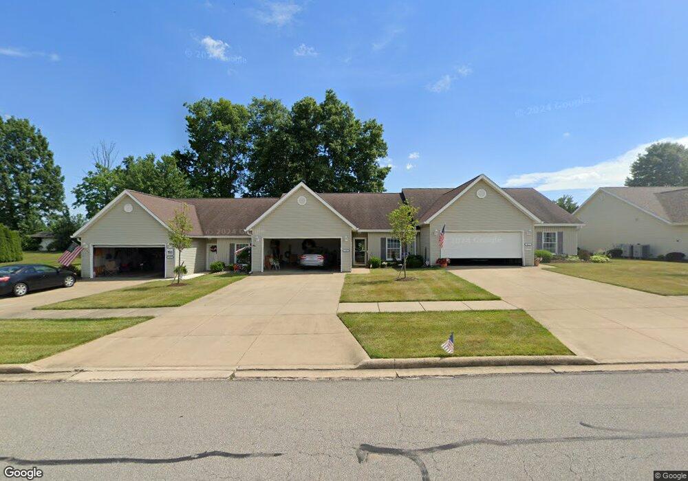 817 King Ridge Dr, Ashland, OH 44805 - photo 1