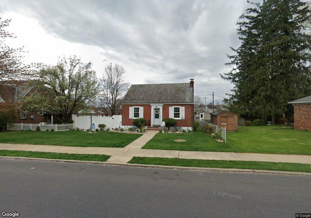 1036 N 17th St unit 1038, Allentown, PA 18104 - photo 1