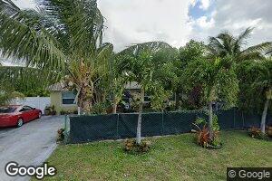 1347 Date Palm Dr, Lantana, FL 33462
