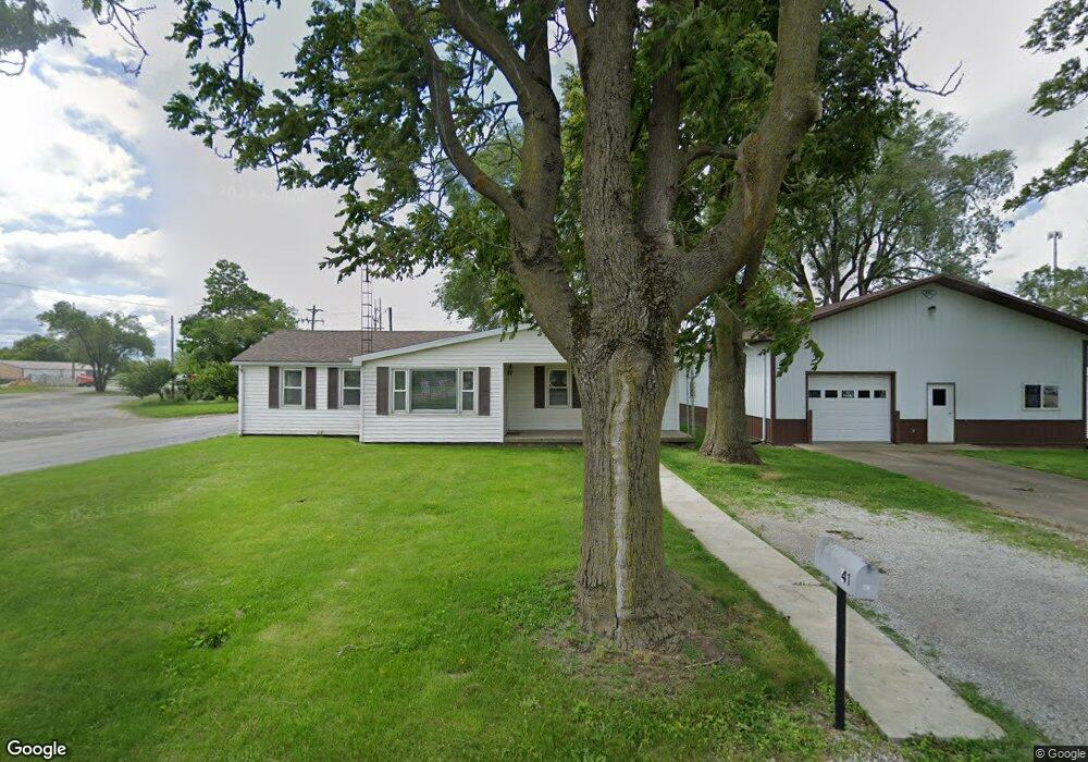 45 Moultrie Ave, Mattoon, IL 61938 - photo 1