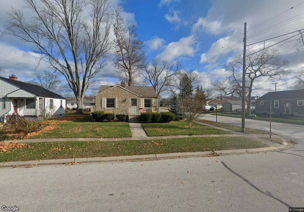 2904 11th Ave, Port Huron, MI 48060 - photo 1