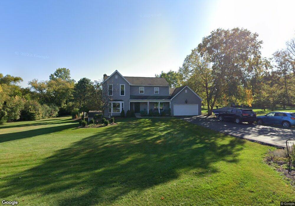 4N901 Middlecreek Ln, Saint Charles, IL 60175 - photo 1