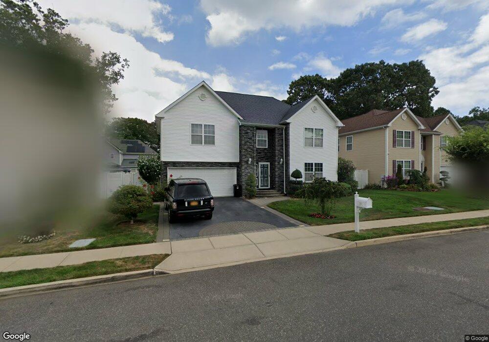 941 Otsego Rd, West Hempstead, NY 11552 - photo 1