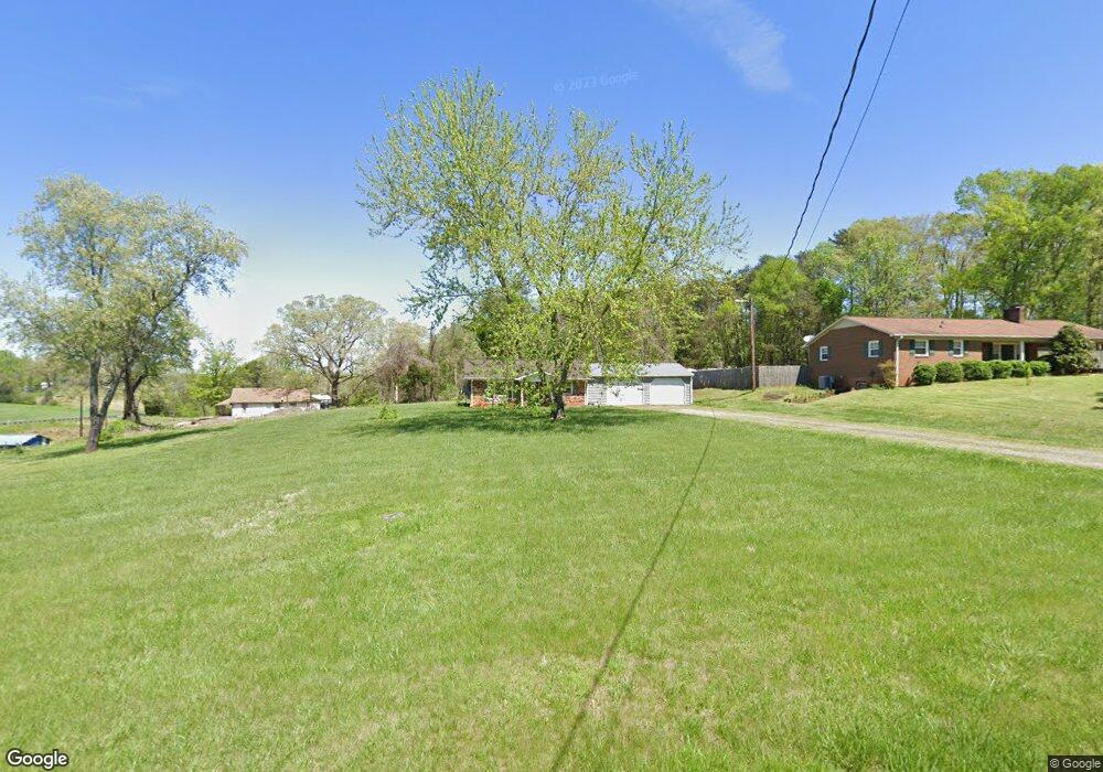 113 Windy Hill Rd, Statesville, NC 28625 - photo 1