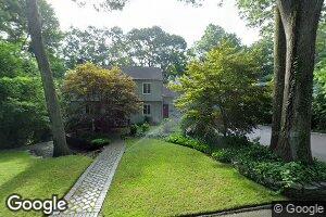 203 Michigan Ave, Port Jefferson, NY 11777