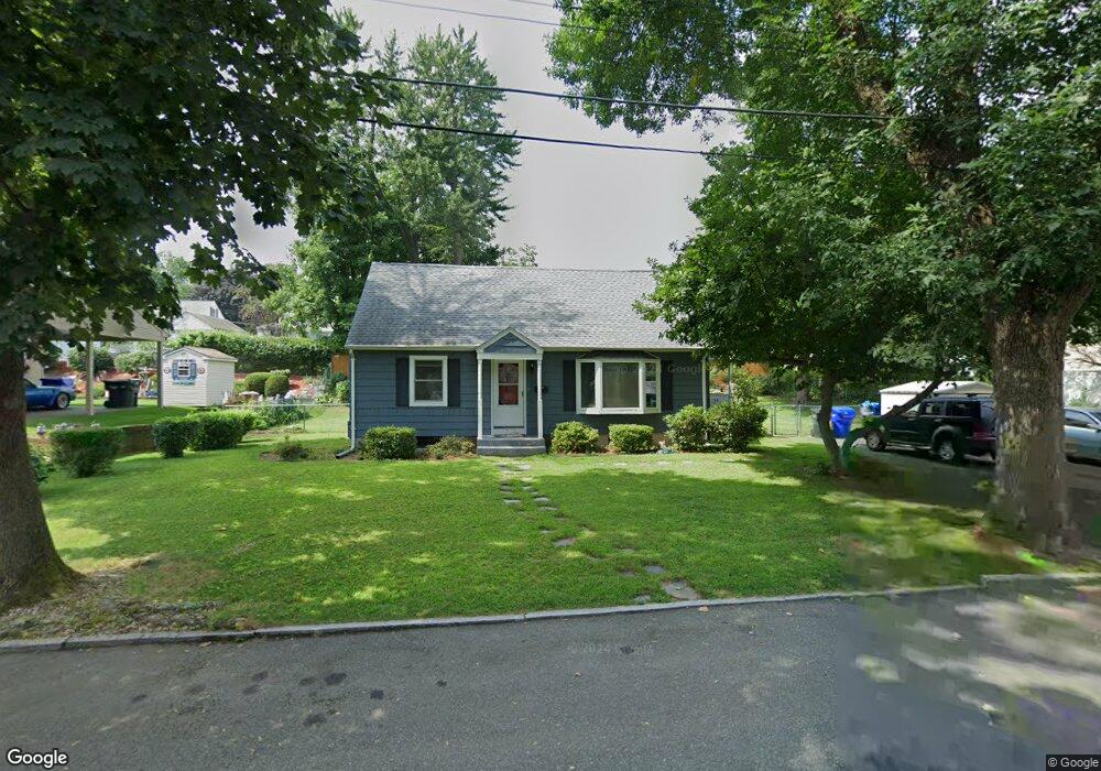 88 Brighton St, Springfield, MA 01118 - photo 1