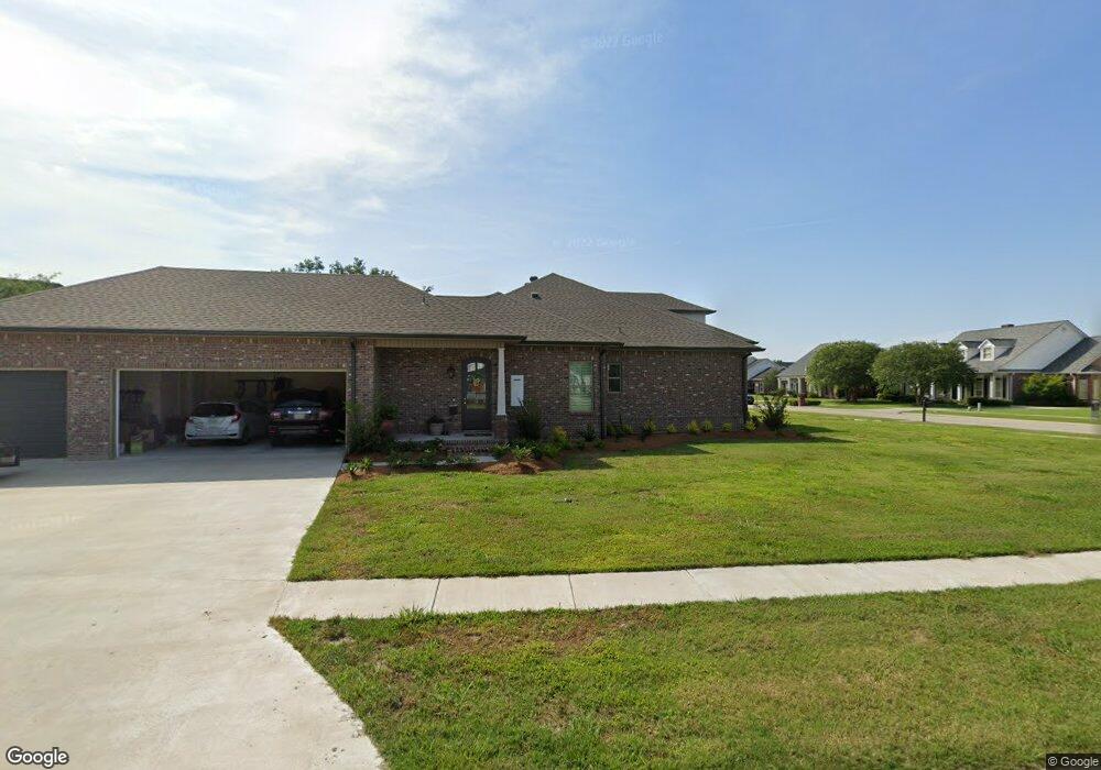335 Deroche Estates, Houma, LA 70360 - photo 1