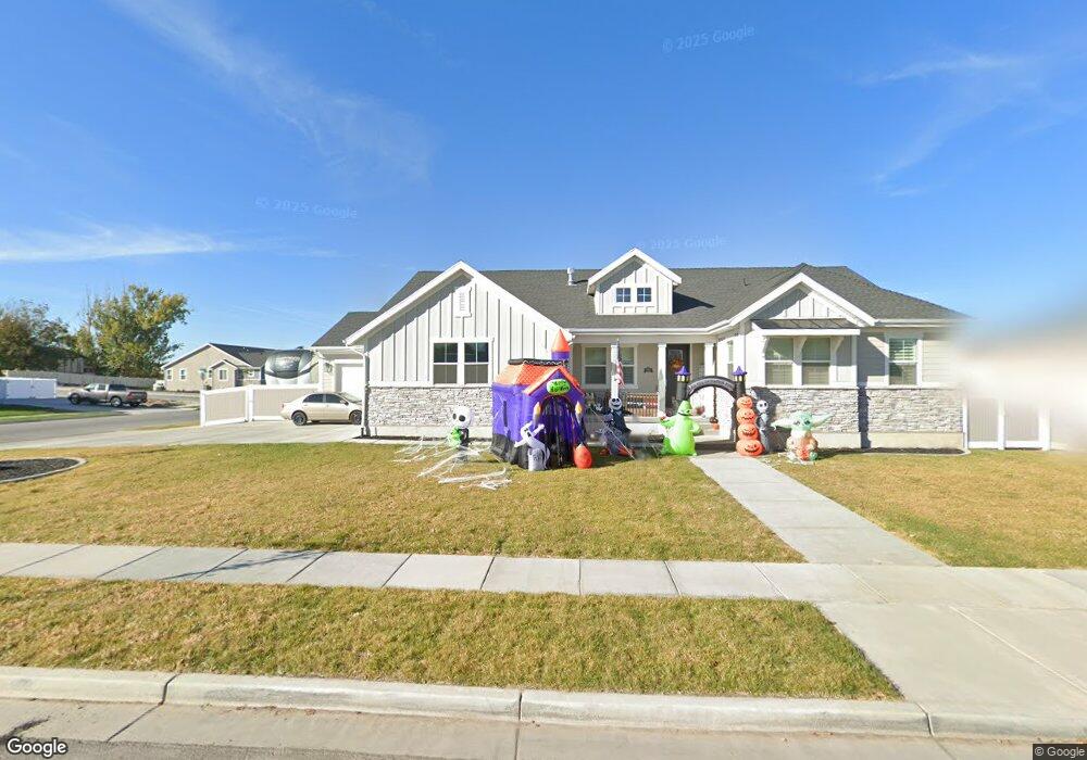 1089 N 2560 W, Clinton, UT 84015 - photo 1