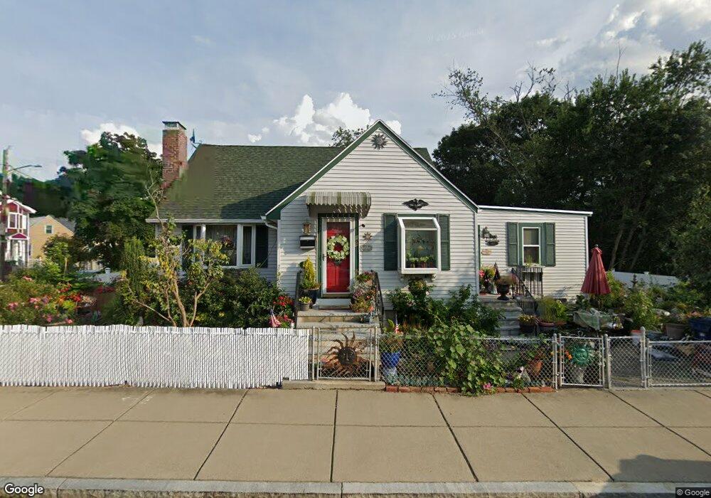 185 Westminster St, Hyde Park, MA 02136 - photo 1