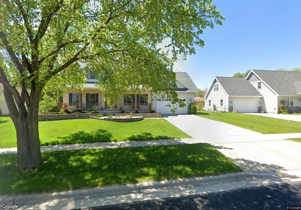 2727 Sunflower Dr, Fitchburg, WI 53711 - photo 1