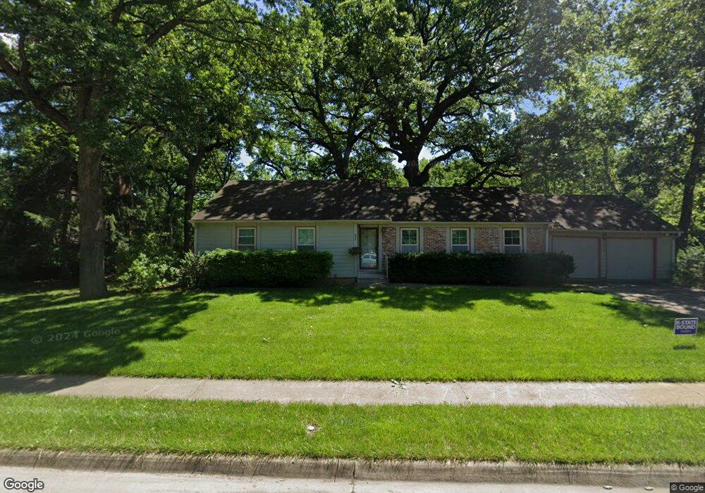 2801 SW 33rd St, Topeka, KS 66614 - photo 1