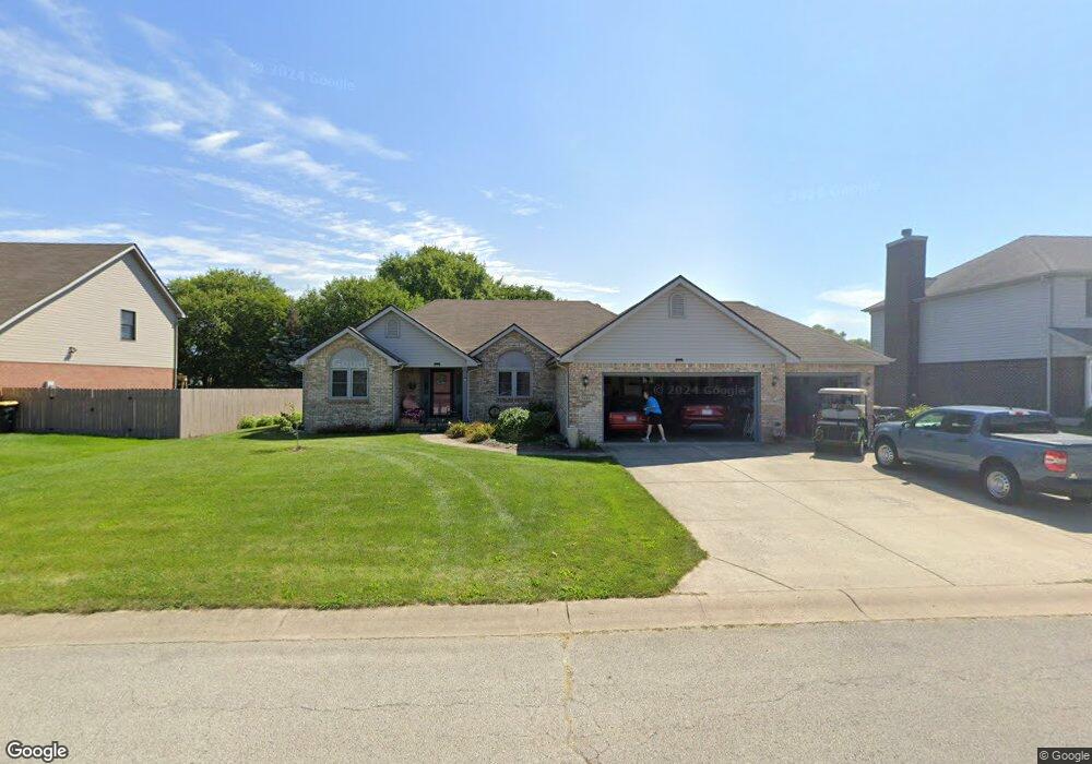 3032 Hawthorn Dr, Lapel, IN 46051 - photo 1