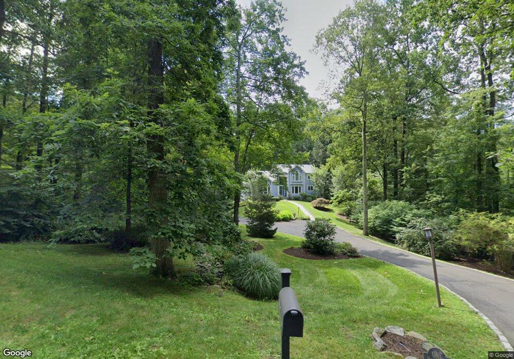 1 Hemlock Trail, Redding, CT 06896 - photo 1