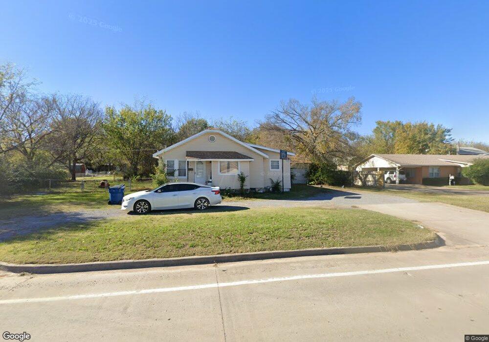 1417 S 9th St, McAlester, OK 74501 - photo 1