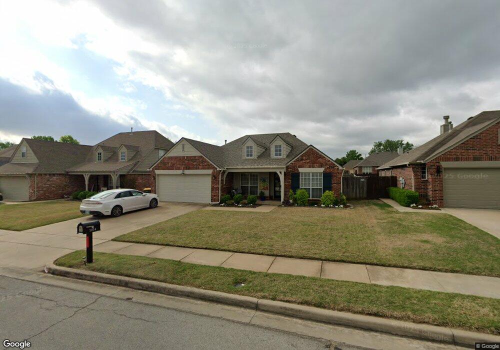 1014 W 120th St S, Jenks, OK 74037 - photo 1