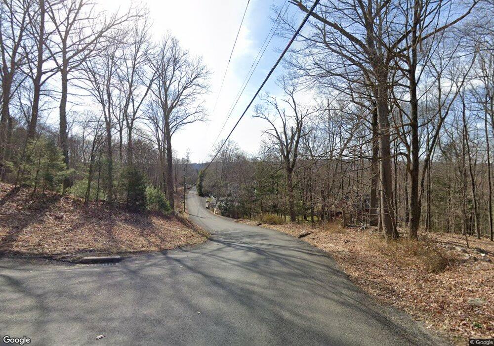 1 Mallory Rd, Roxbury, CT 06783 - photo 1