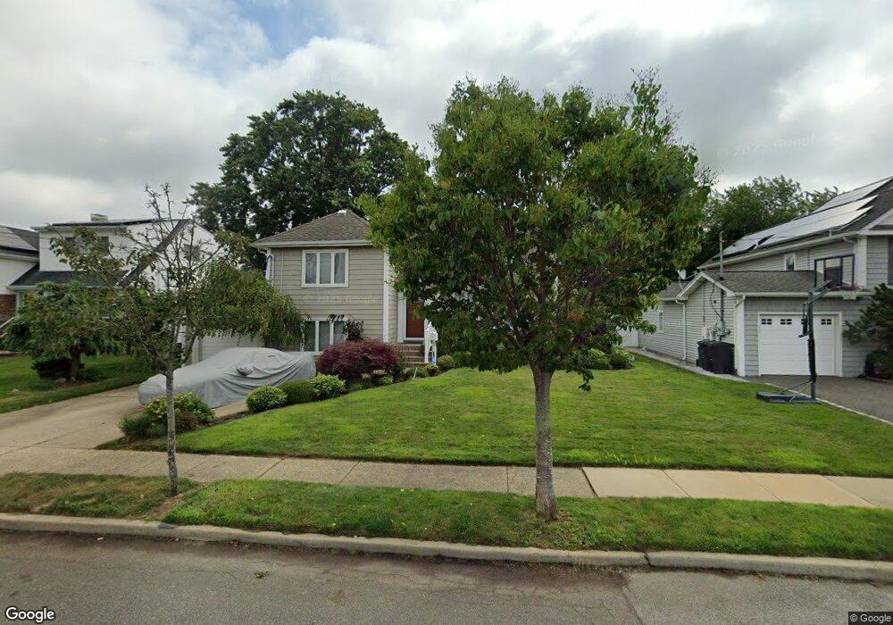 2807 Colonial Ave, Merrick, NY 11566 - photo 1