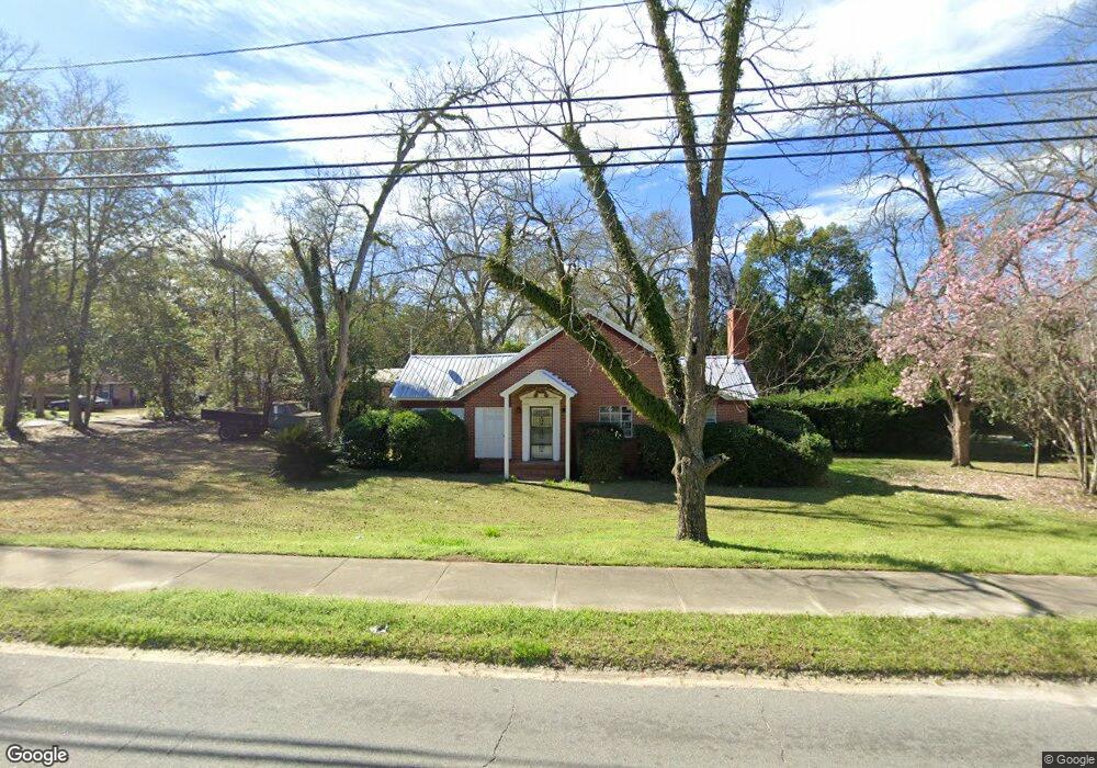 282 Peachtree St, Camilla, GA 31730 - photo 1