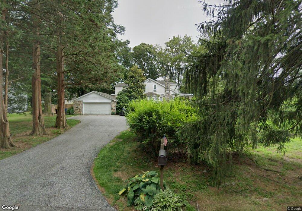 2718 Point Breeze Dr, Wilmington, DE 19810 - photo 1