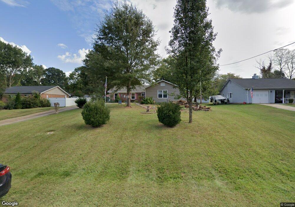 110 Oaklawn Rd, Statesville, NC 28625 - photo 1