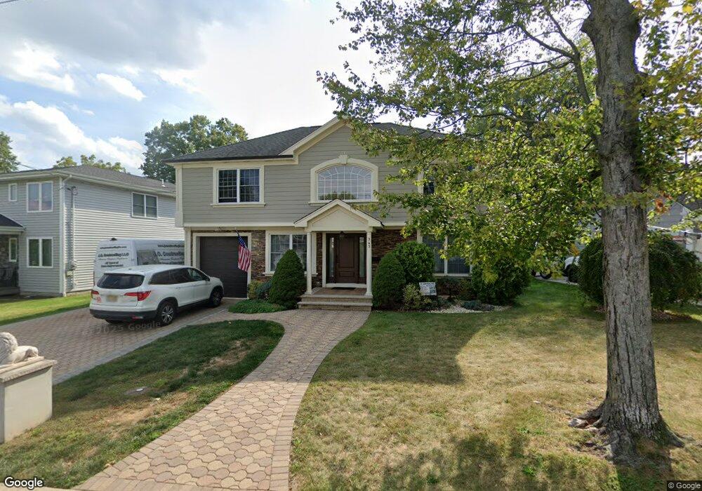 343 Amherst Rd, Linden, NJ 07036 - photo 1
