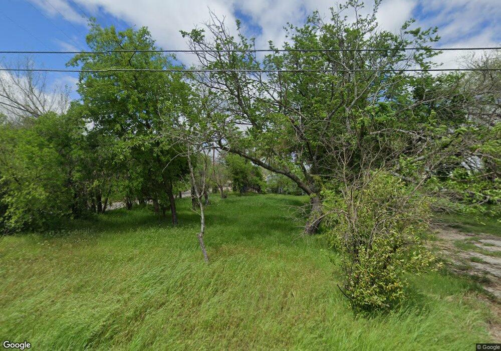 914 W Oak St, Weatherford, TX 76086 - photo 1