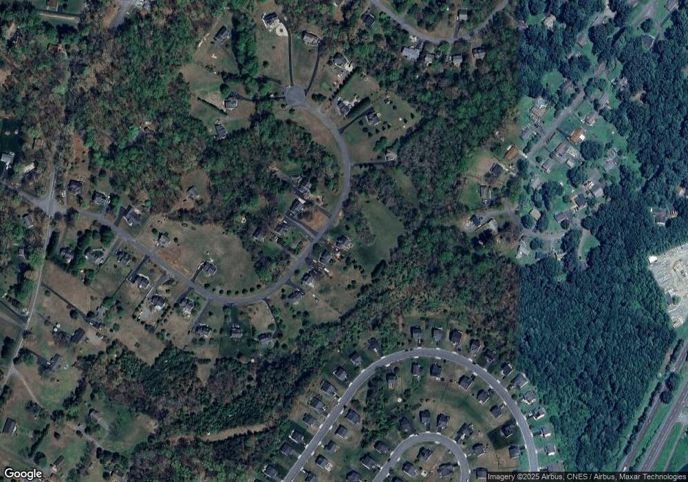 274 Southridge Dr, Ruckersville, VA 22968 - photo 1