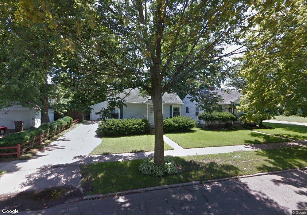 2011 Hyland St, Lansing, MI 48915 - photo 1