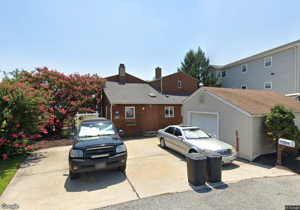 110 Kingston Park Ln, Middle River, MD 21220 - photo 1