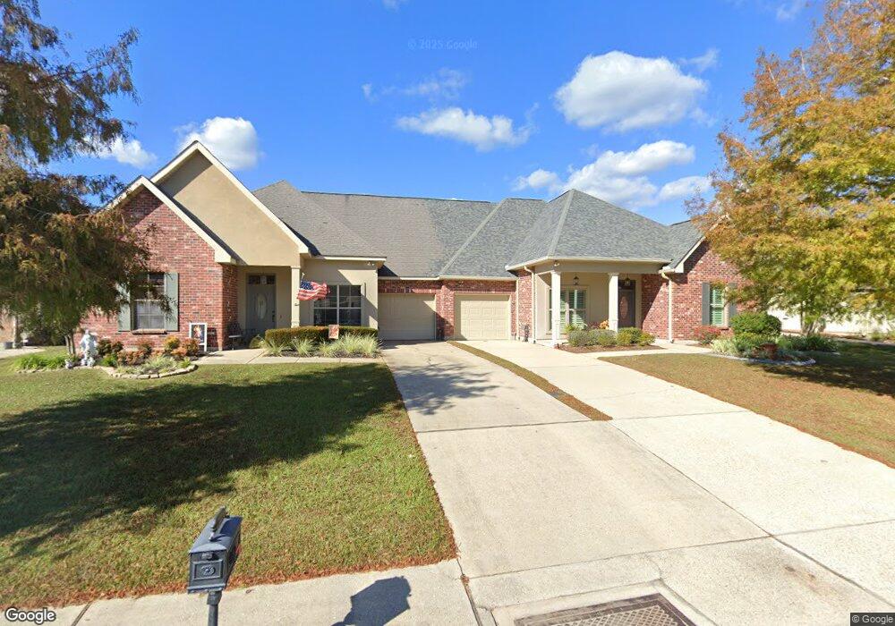 181 Cross Creek Dr, Slidell, LA 70461 - photo 1