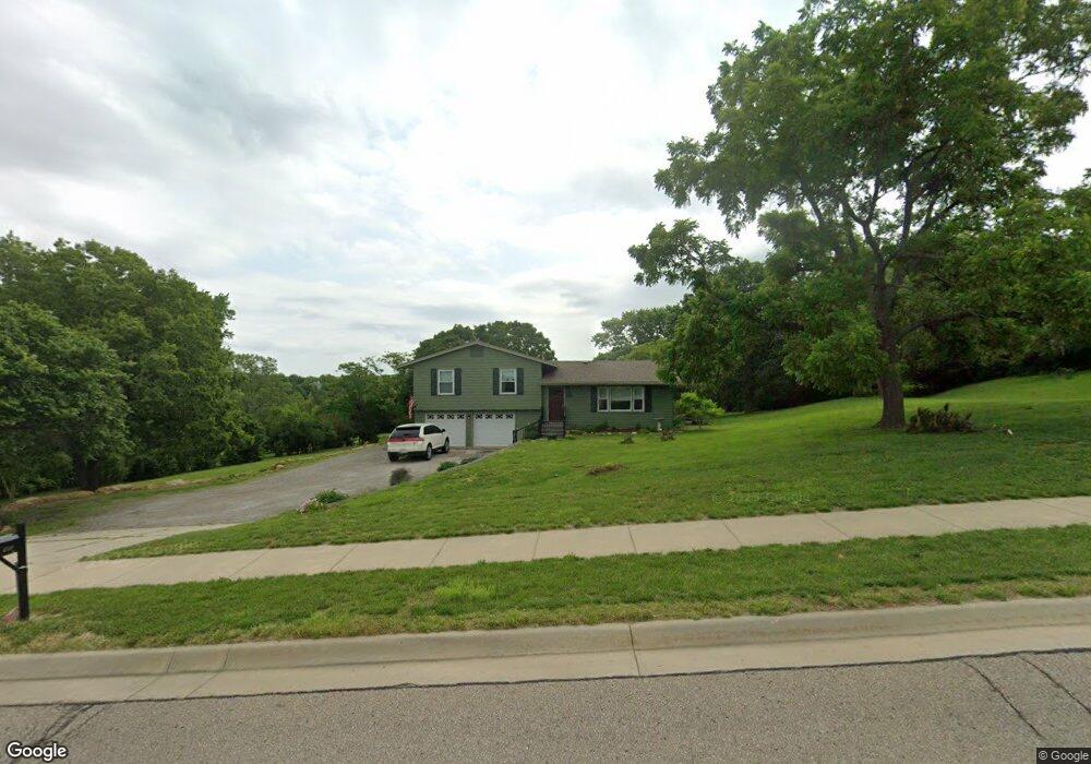 4348 SW Wanamaker Rd, Topeka, KS 66610 - photo 1