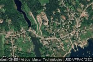 12 Juniper St, Tenants Harbor, ME 04860