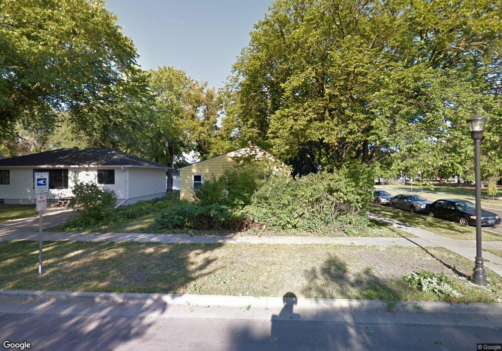 1646 12th St N, Fargo, ND 58102 - photo 1