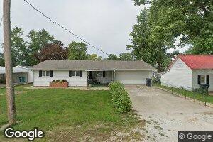 203 S Park St, Findlay, IL 62534